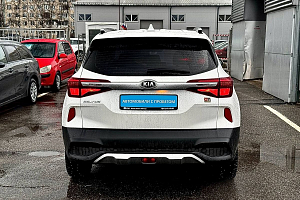 купить Кия Seltos 2021, автосалон 