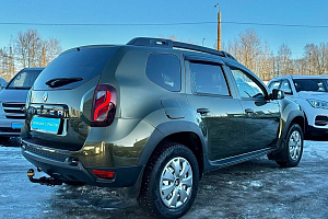 купить Рено Duster 2017, автосалон 