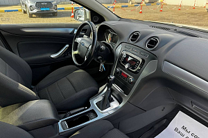 купить Форд Mondeo 2012, автосалон 