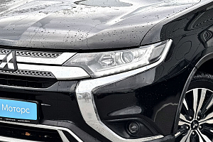 купить Мицубиси Outlander 2021, автосалон 