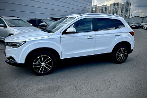 купить ФАВ Besturn X40 2019, автосалон 