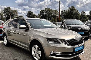 купить Шкода Octavia 2017, автосалон 