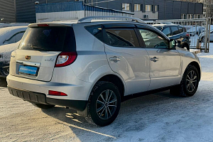 купить Джили Emgrand X7 2014, автосалон 