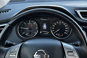 купить Ниссан Qashqai 2014, автосалон 