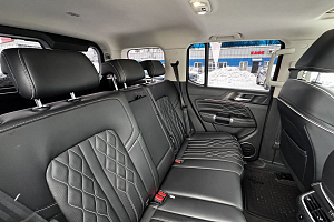 купить  300 2023, автосалон 