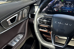 купить Чери Tiggo 8 Pro Plug-in Hybrid 2023, автосалон 