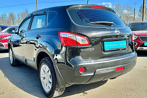 купить Ниссан Qashqai 2013, автосалон 
