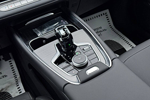 купить  T7 2025, автосалон 