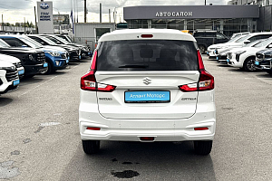 купить Сузуки Ertiga 2022, автосалон 