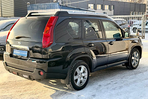 купить Ниссан X-Trail 2010, автосалон 