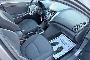 купить Хендай Solaris 2011, автосалон 