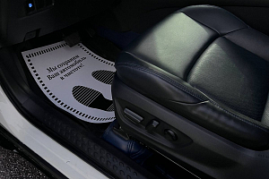 купить Тойота C-HR 2021, автосалон 