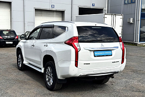 купить Мицубиси Pajero Sport 2017, автосалон 