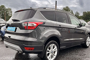 купить Форд Kuga 2018, автосалон 