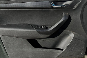 купить Шкода Karoq 2021, автосалон 