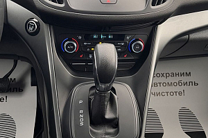 купить Форд Kuga 2018, автосалон 