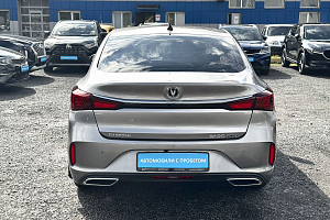 купить Чанган Eado Plus 2023, автосалон 