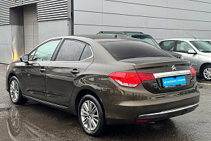 купить Ситроен C4 2017, автосалон 