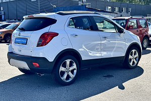 купить Опель Mokka 2012, автосалон 