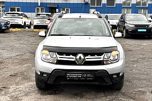 купить Рено Duster 2017, автосалон 