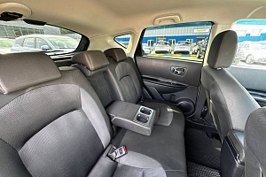 купить Ниссан Qashqai 2012, автосалон 
