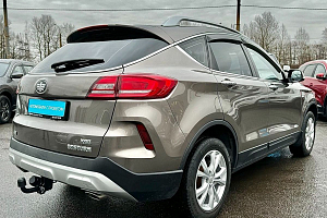 купить ФАВ Besturn X80 2019, автосалон 