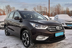 купить Донгфенг AX7 2019, автосалон 