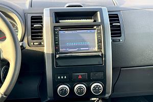 купить Ниссан X-Trail 2010, автосалон 