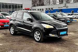 купить Форд Kuga 2013, автосалон 