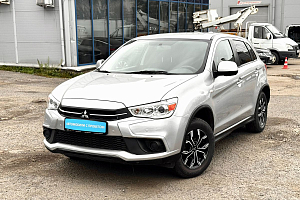 купить Мицубиси ASX 2018, автосалон 
