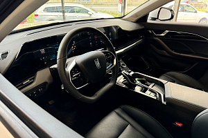 купить ФАВ Bestune B70 2022, автосалон 