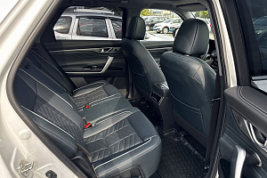 купить Чанган CS95 2024, автосалон 