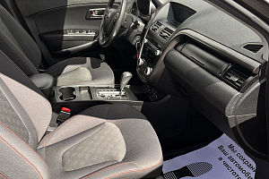 купить ФАВ Besturn X80 2018, автосалон 