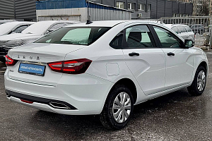 купить Лада Vesta 2024, автосалон 