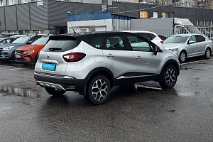 купить Рено Kaptur 2017, автосалон 