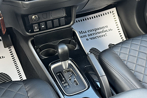 купить Мицубиси Outlander 2020, автосалон 