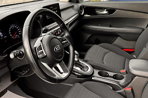 купить Кия Cerato 2021, автосалон 