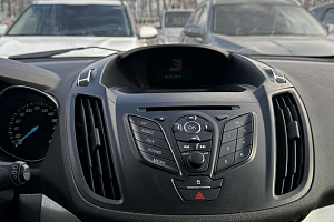 купить Форд Kuga 2014, автосалон 